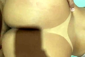 COMENDO ESPOSA CAVALA! GAPPING BIG ASS QUADRO GEMENDO GOSTOSO!