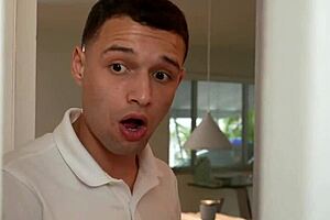 woah caught my hot stepmom usin my gfs vday gift on her hot pussy mypervyfamily