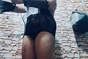 wanna watch her rub dildo on pussy and feet in lingerie?