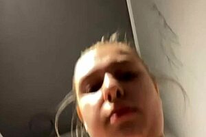 bbw teen orgasms hard from public gym pussy fingering