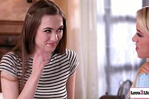 stepsisters blindfold gfs and swap for licking fun 👯‍♀️😈