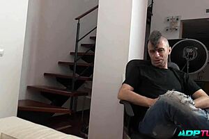 Española Nora Barcelona's First Cuckold Cock Ride?