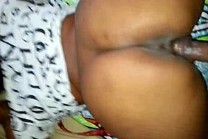 Cum inside my pussy in this Indian teen's homemade video