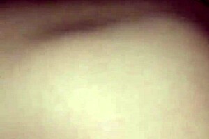 Video of Asian girlfriend’s homemade leaks