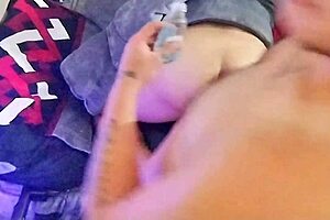 Two men from the same sex is engaged in the Colombian sensual massage