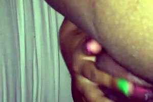 big booty chick get my dick down, she's so hot